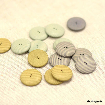 Plouhinec button striped pawn 28 mm