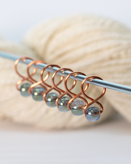Medium Snag-free Stitch Markers : Copper