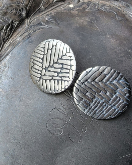 JUL Timbrel Vault Stud Buttons with Cuff