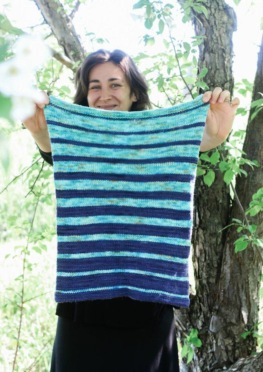 Diminishing Colors Cowl Kit - Mary Ann Sock